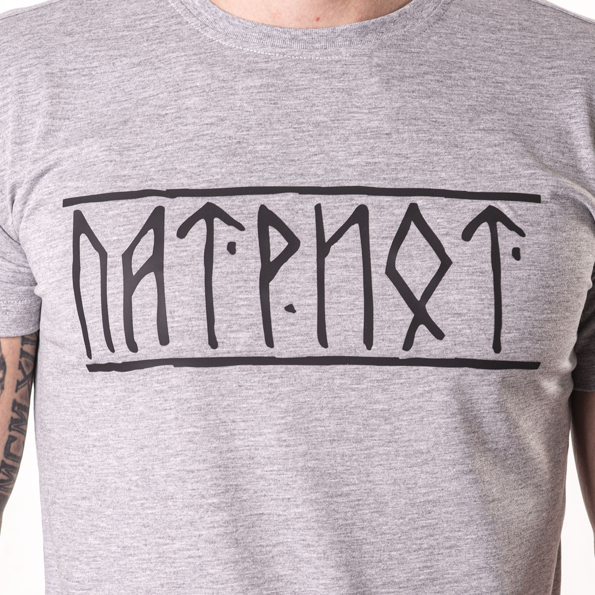 Тениска - Патриот RUNIC (сива) - Image 2